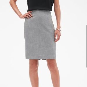 Anne Klein pencil skirt
